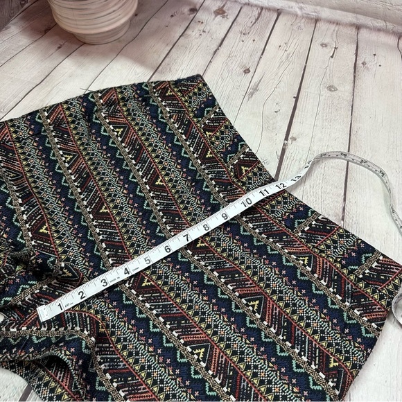 BCBGeneration High Waist southwest tapestry Shorts sz 8 boho western geometric - Picture 5 of 9